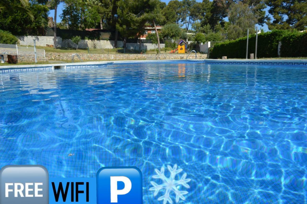 Pool, Beach, Golf & Hard Rock In Salou Ngoại thất bức ảnh